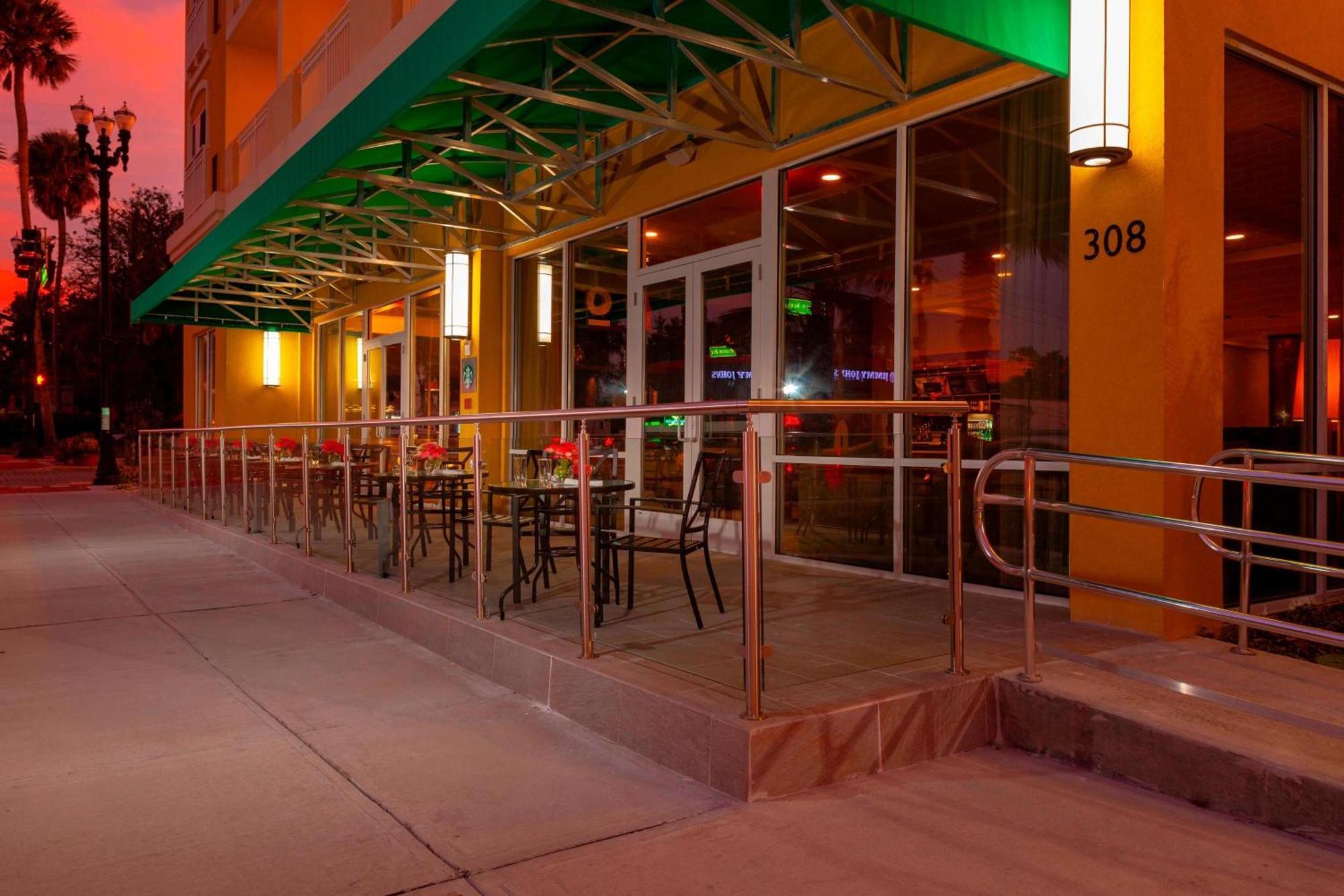מלון Courtyard By Marriott Deland Historic Downtown מראה חיצוני תמונה