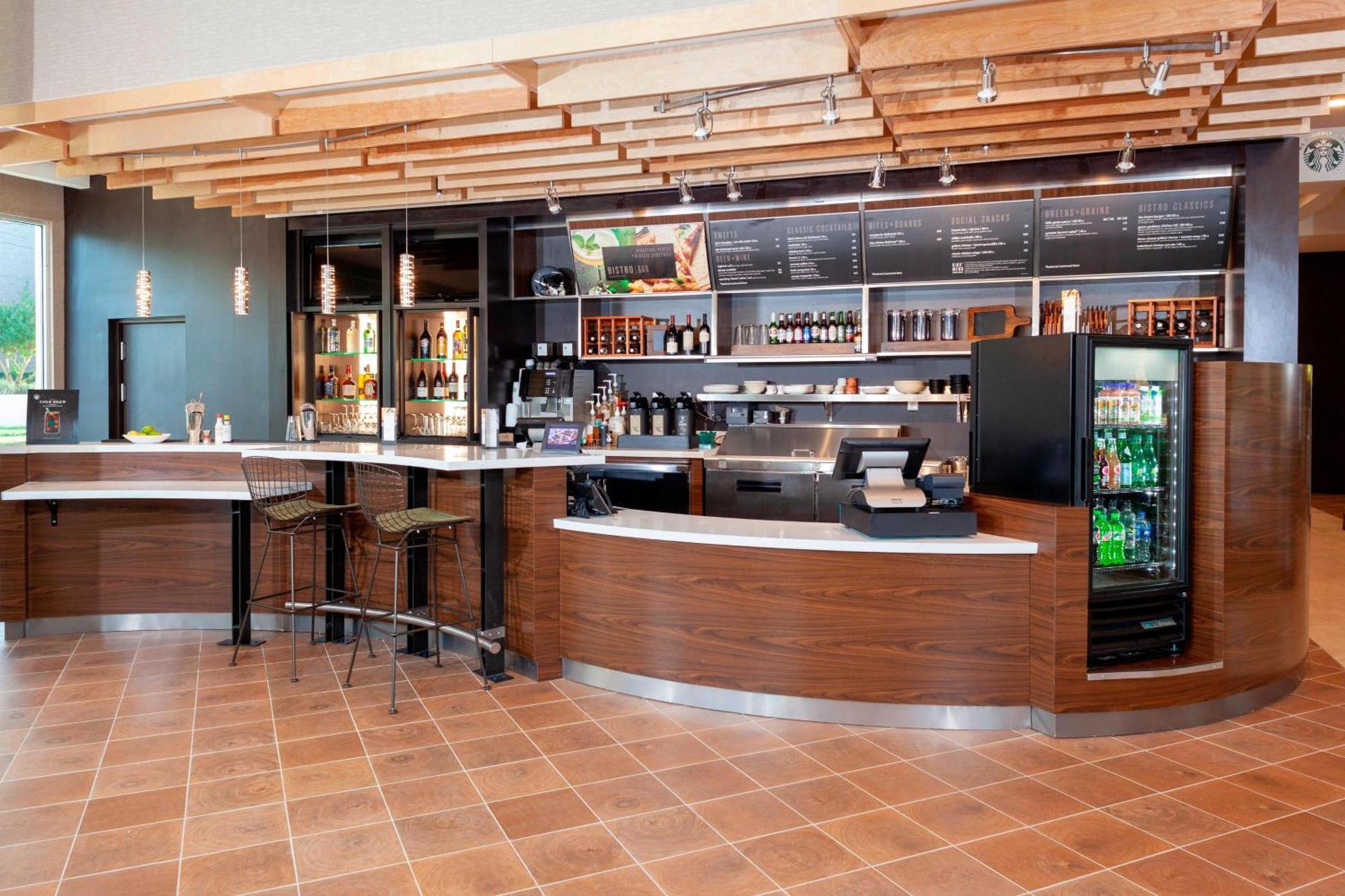 מלון Courtyard By Marriott Deland Historic Downtown מראה חיצוני תמונה
