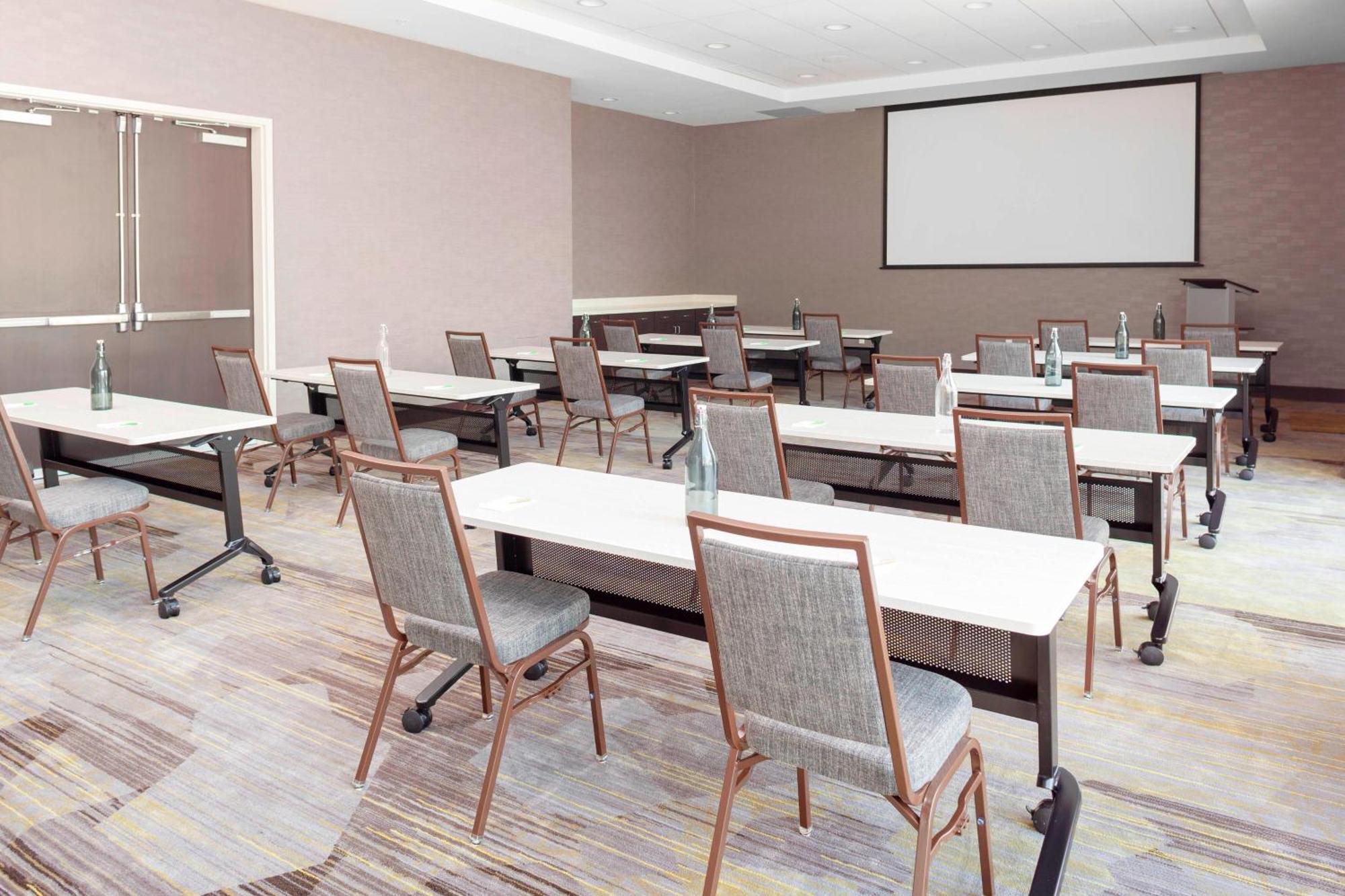מלון Courtyard By Marriott Deland Historic Downtown מראה חיצוני תמונה